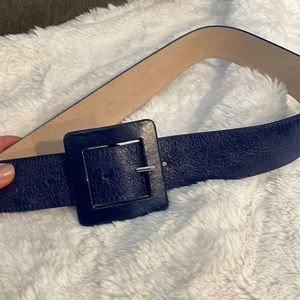 NWOT Leatherrock Blue Distressed Leather Belt size S 32